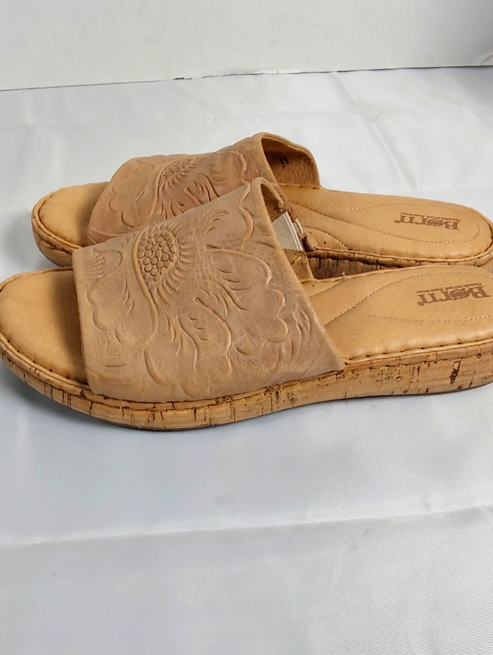  Born Fishlake Embossed Leather Slide Sandal - Picture 4 of 11